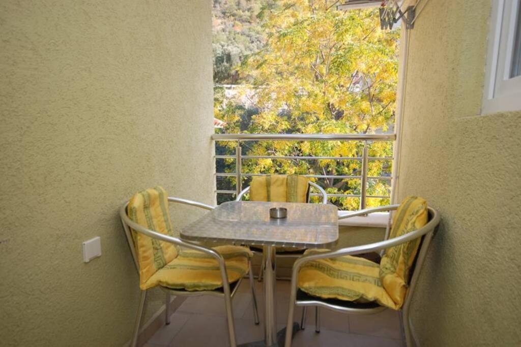 Bmv Room For 2-3 With Greenery View Sveti Stefan Exteriér fotografie